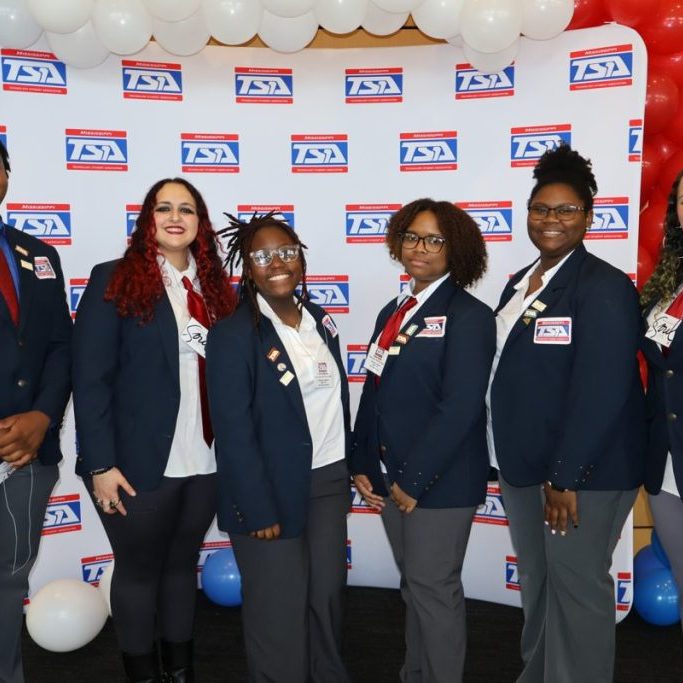 Pictured (l to r) are Matthew Slaughter, Alina Leszczynska, Emma Phillips, Kylah Hunter, Jalisa Jackson and Jazlyn Leszczynska. The group won third place in digital video production.