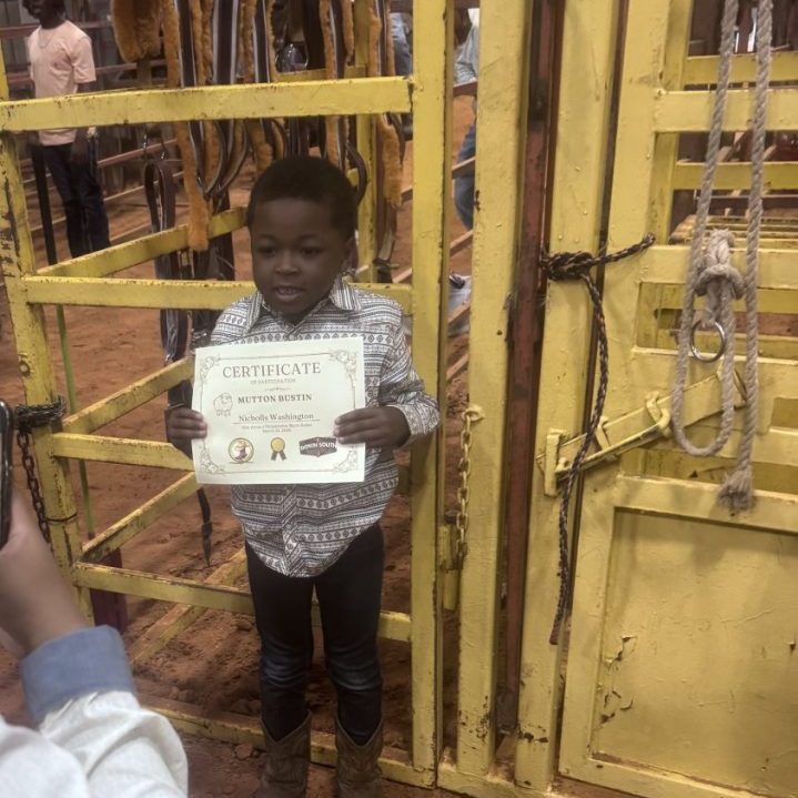 Washington earns rodeo awards