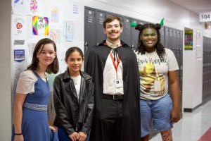 CJHS dresses the part for Homecoming