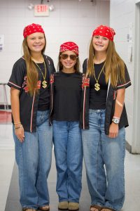 CJHS dresses the part for Homecoming